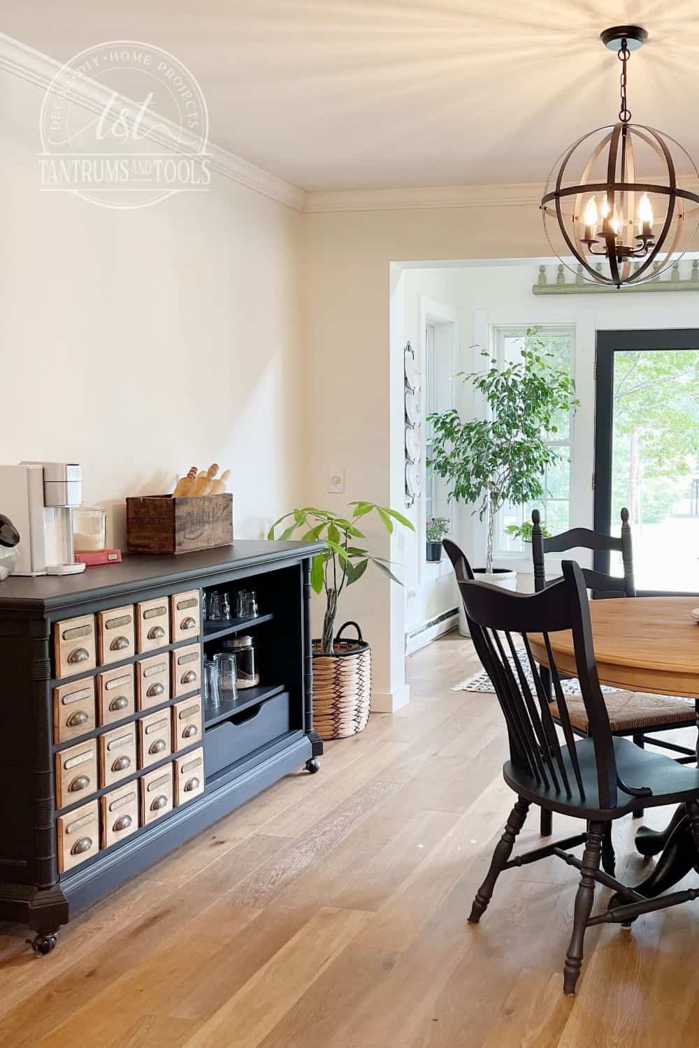 Hand Down the Best Refinishing Furniture Beginners Guide