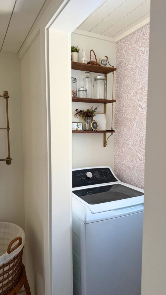 tiny laundry room inspiration